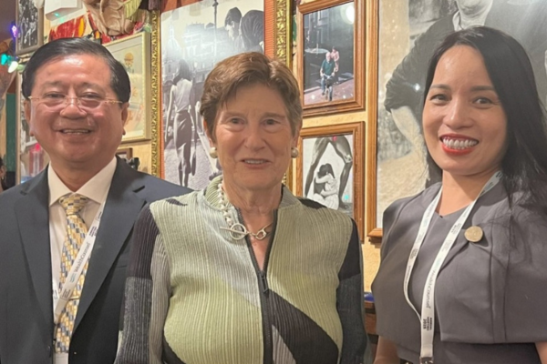 Nguyen Van Hua, Judge McKeown, Thi Thuy Huong
